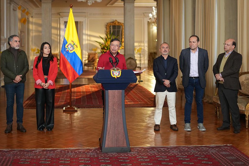 Petro sobre el salario Vital